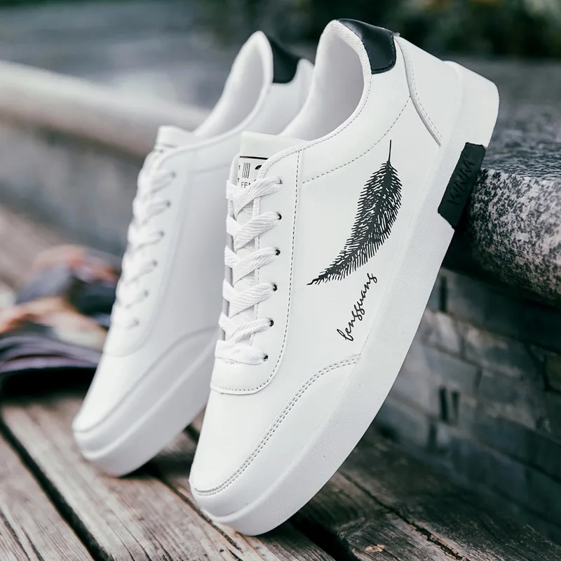 Men's Low Top Sneakers Lace Up Comfortable Lightweight Casual Walking Shoes Easy Wear Daily Shoes Minimalist Style