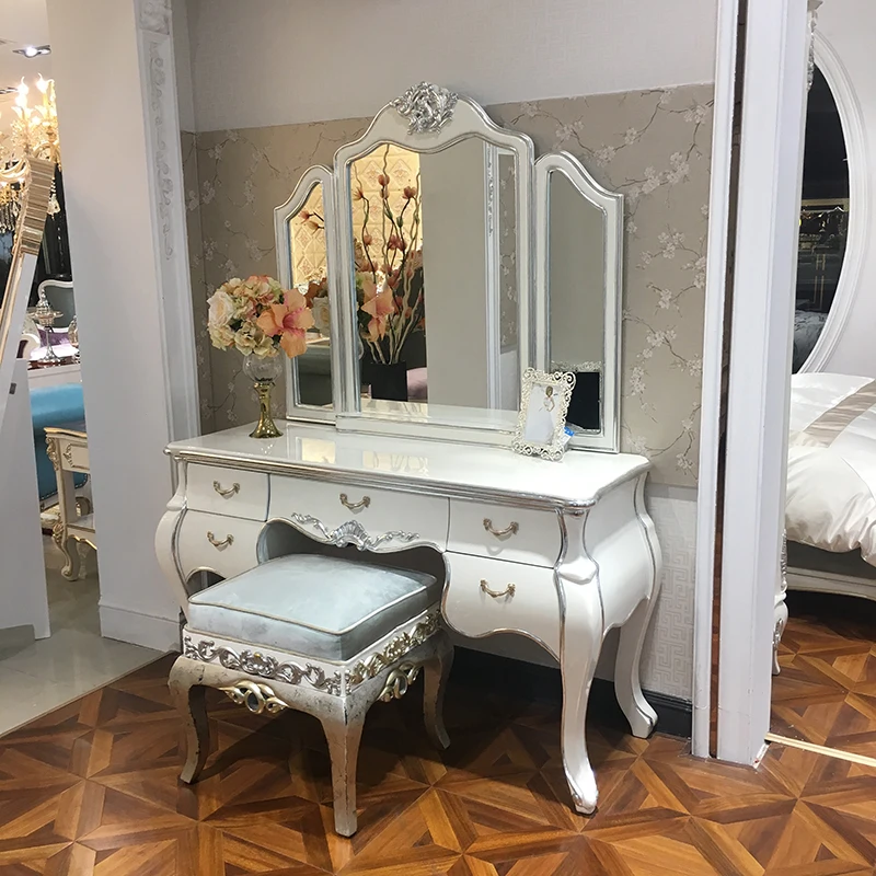 

European dressing table luxury bedroom Princess dressing table small family mini dressing table solid wood carved table assembly