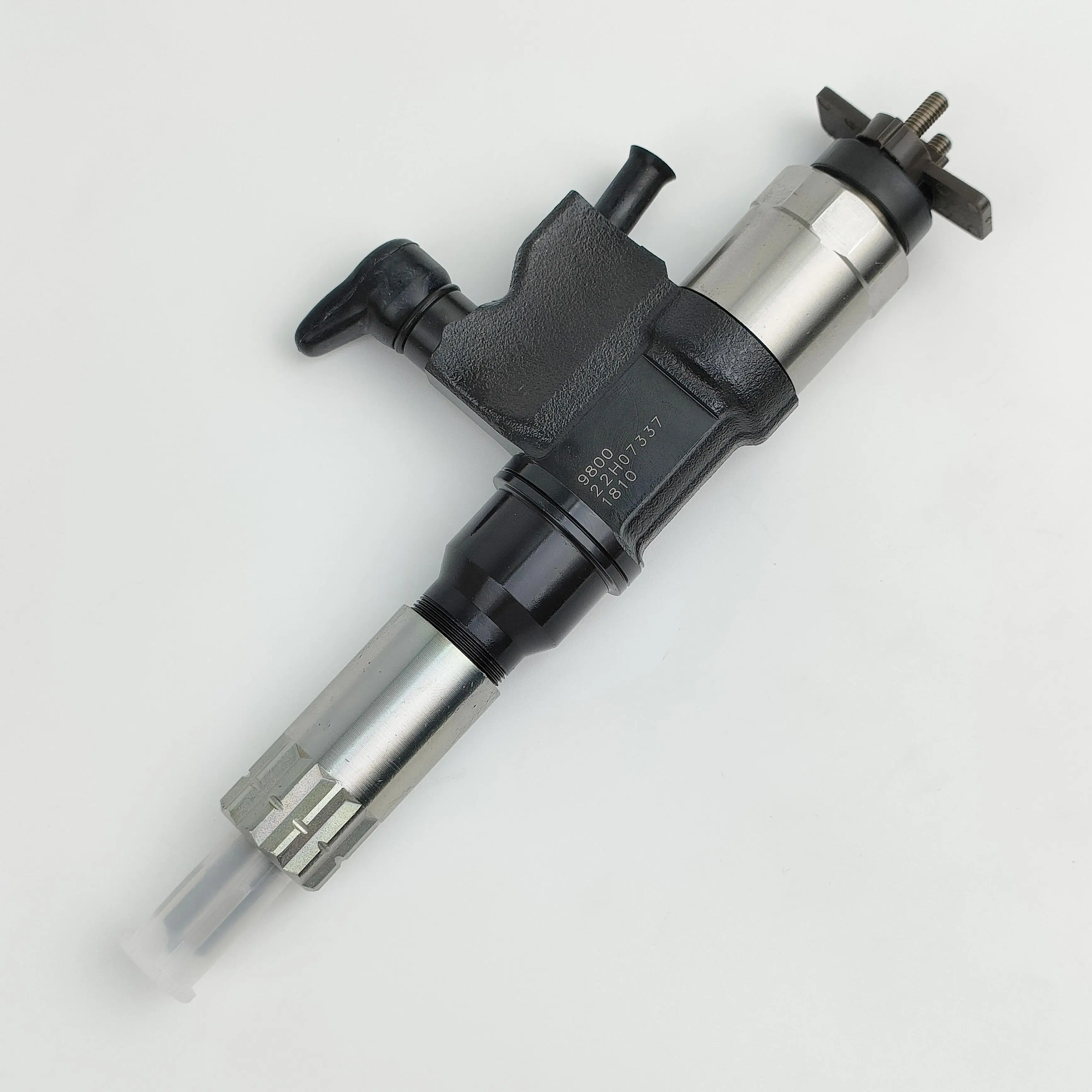 

High Quality Diesel Injector Nozzle Common Rail Injector 095000-9800 8-98219181-0 8982191810 Good For Injection Valves