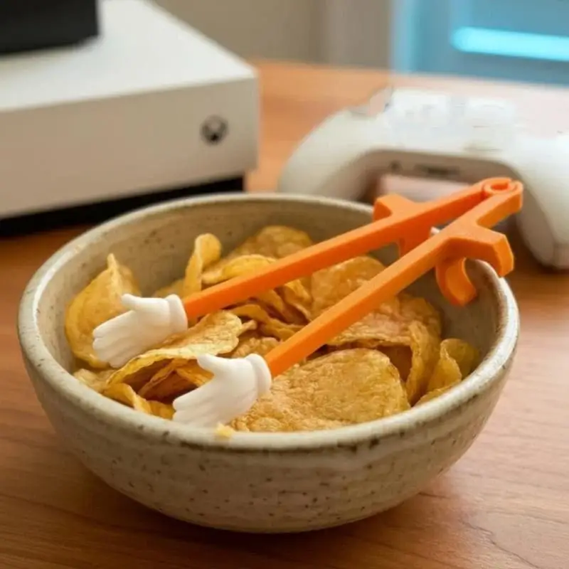 New Mini Finger Snack Chopsticks Game Controller Shaped Plastic Training Sticks For Gamers Eating While Gaming No Dirty Hands