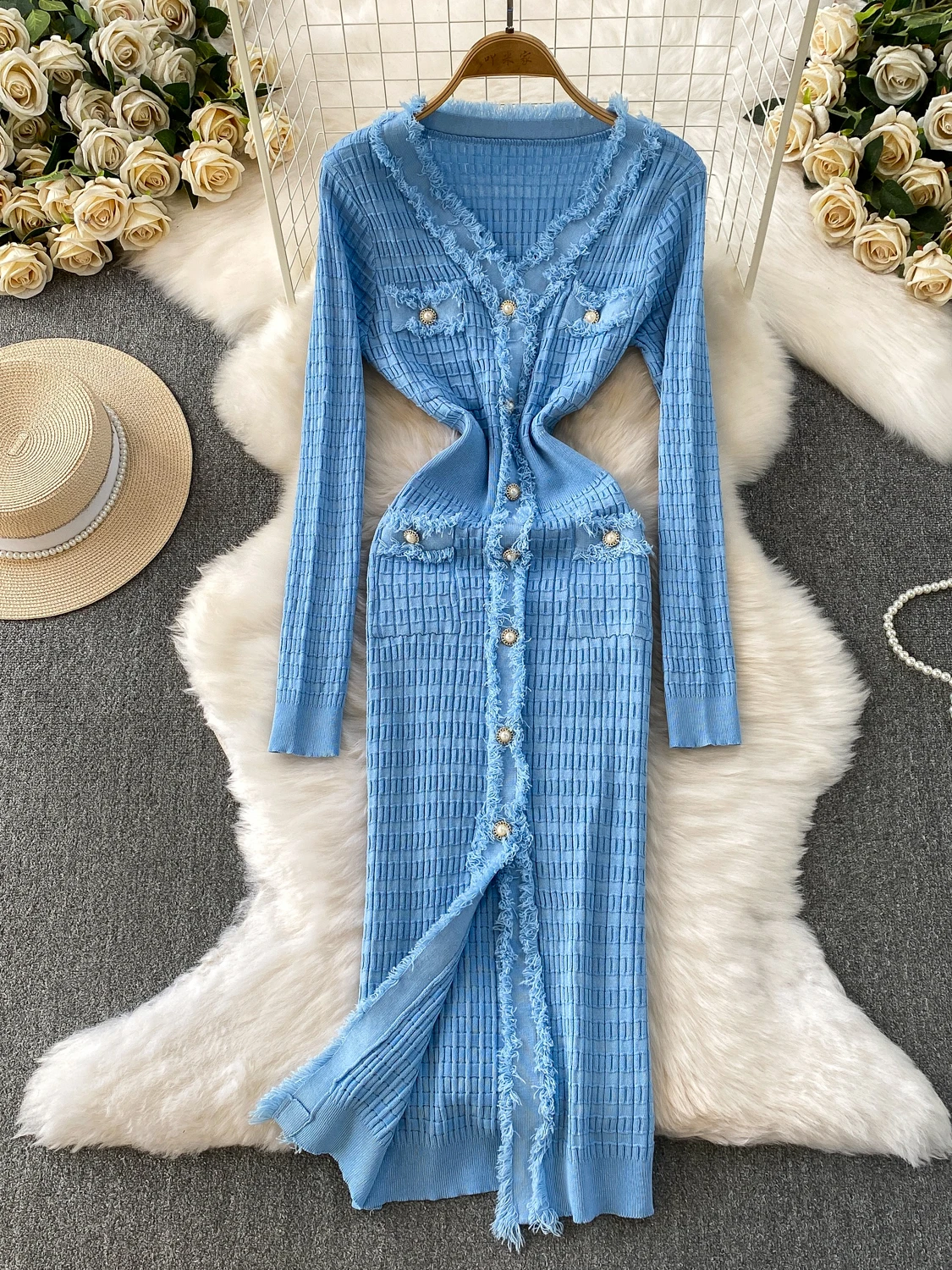 Elegant Knitted Long Dress V-Neck Slit High Waist Slim Fit Button Closure Pearl Buckle Autumn Fashion Ladies Dress