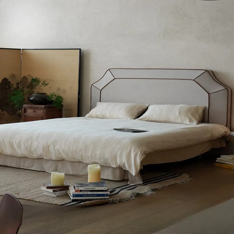 Squeaky French Cream Wind Master Bedroom Solid Wood Queen Bed 1.8 Double Light Luxury Suspension Bed Small Unit Retractable Bed