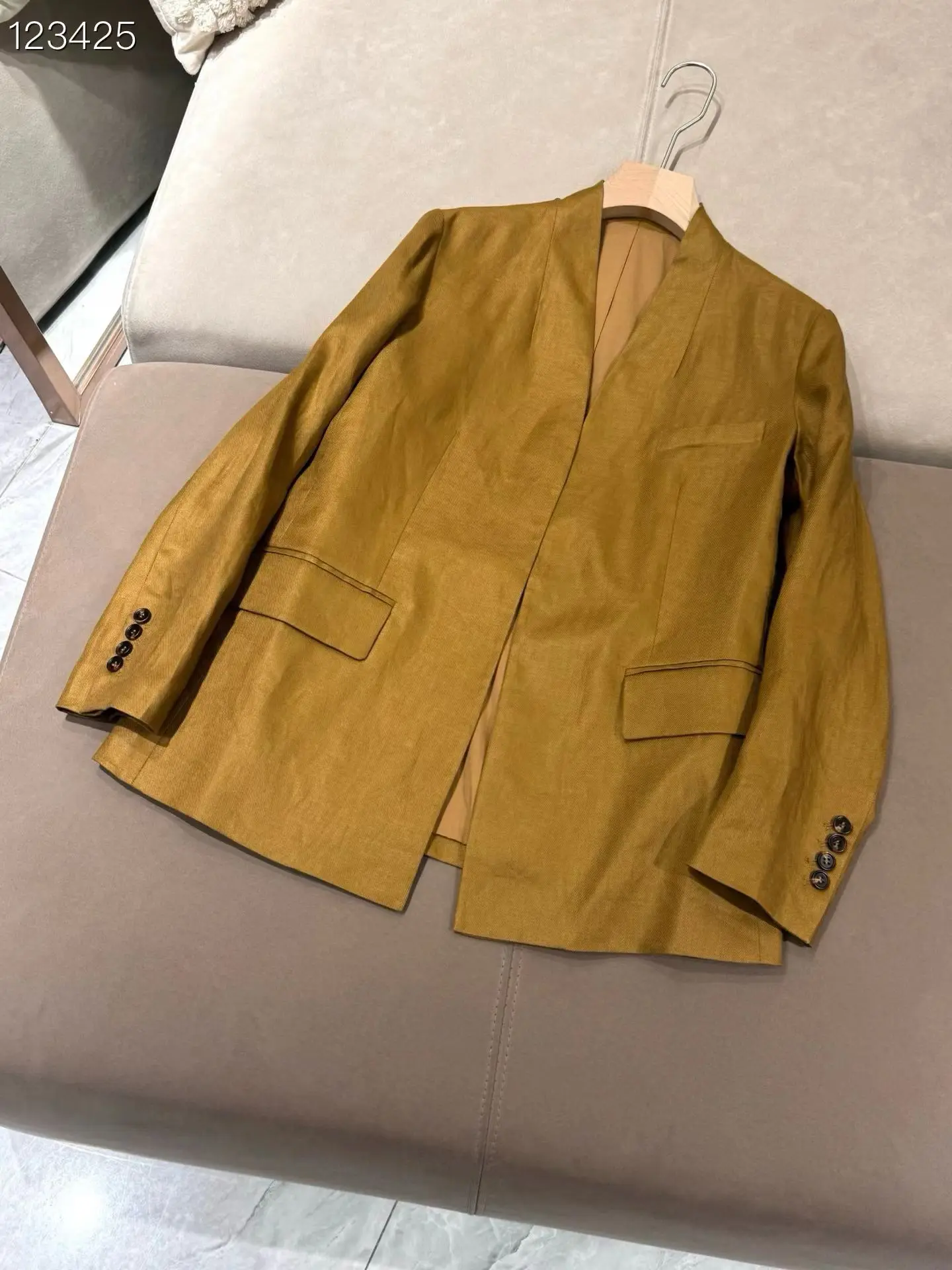 

New Early Spring Style, High-Quality Casual And Fashionable Linen Solid Color Suit And Trousers Set
