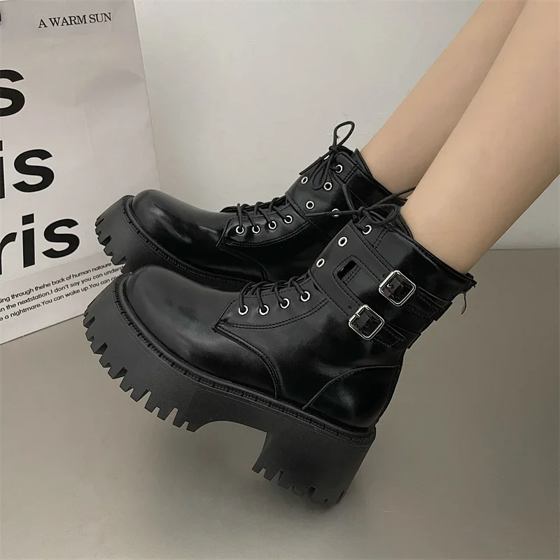 

Боевые женские ботильоны на шнуровке, 2024, женские ботинки на платформе и массивном каблуке, повседневные ботинки в британском стиле на толстой подошве, увеличивающие рост