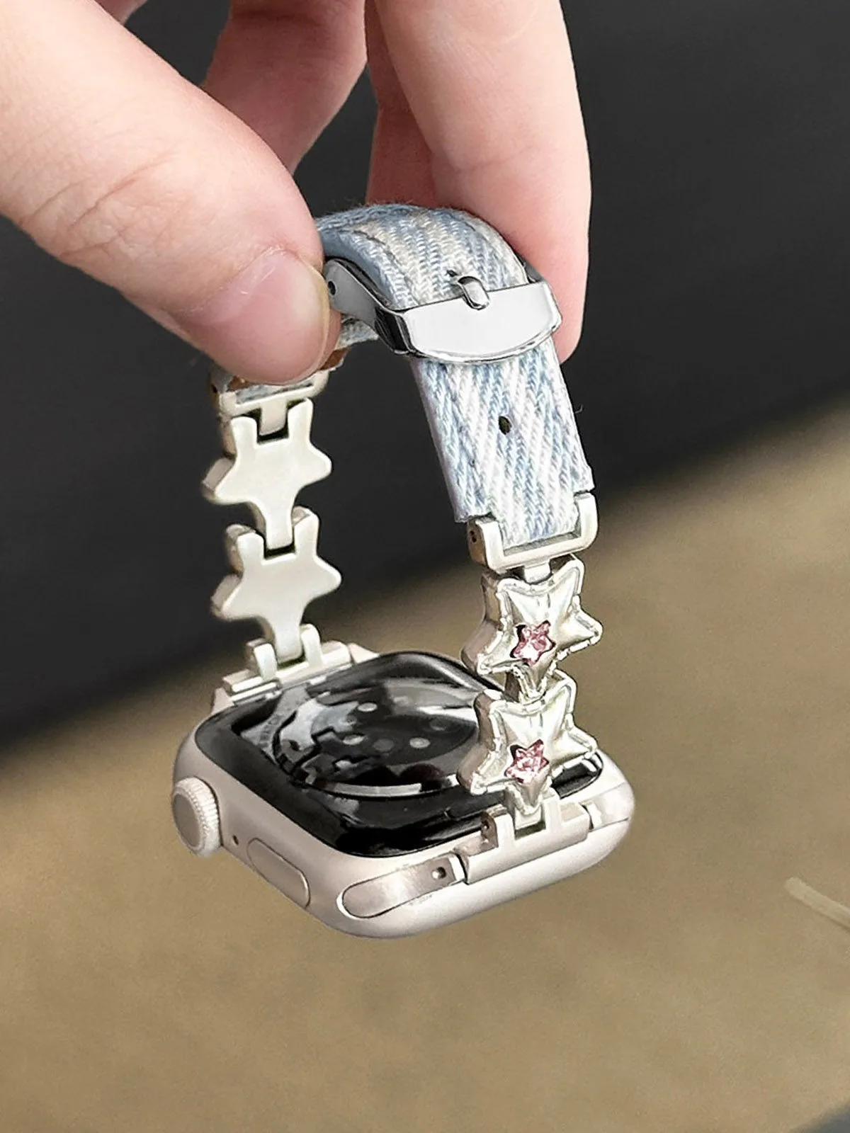 

Vintage star leather compatible iWatch strap 38mm 40mm 41mm 42mm 44mm 45mm 49mm fashionable strap