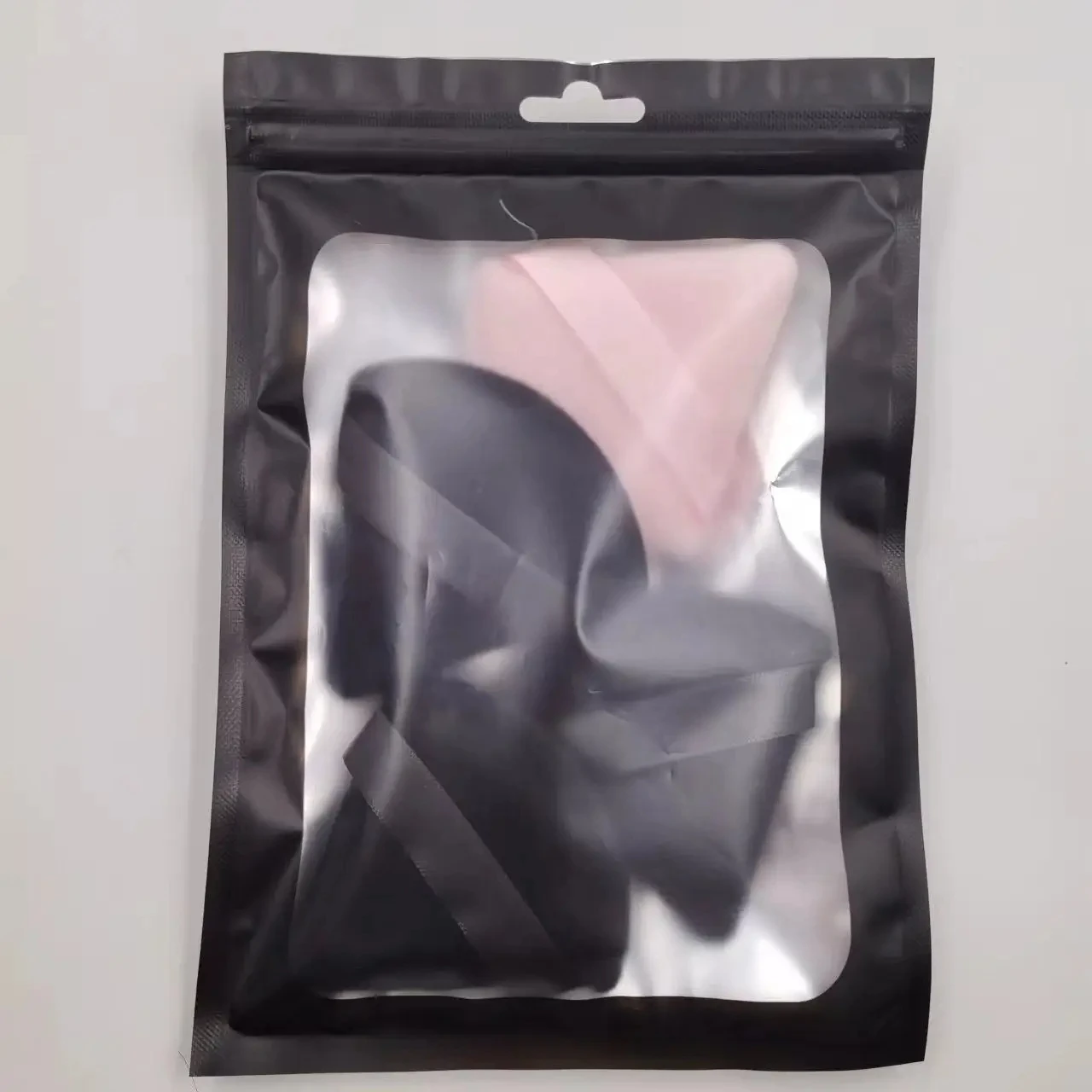Logo personalizzato 2 pezzi Microfib riutilizzabile trucco viso spugne cosmetiche soffio di polvere soffio di polvere triangolo morbido per il trucco con borse