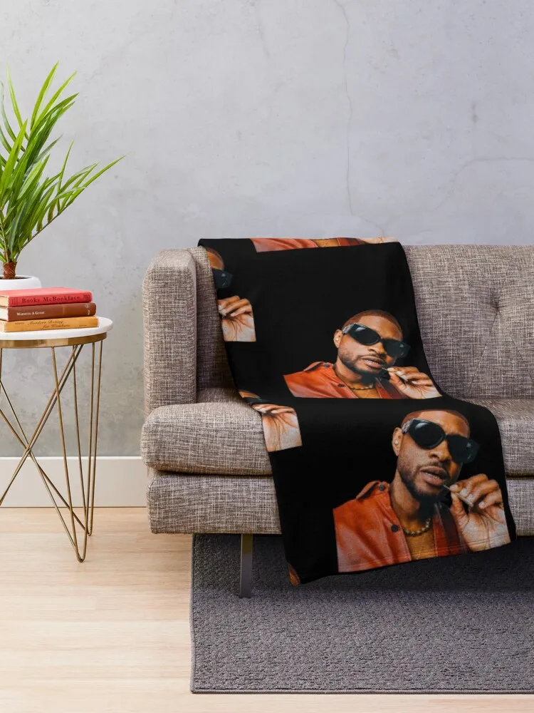 Vintage Usher Rap Throw Blanket Thermals For Travel For Decorative Sofa Soft Plaid funny gift Blankets