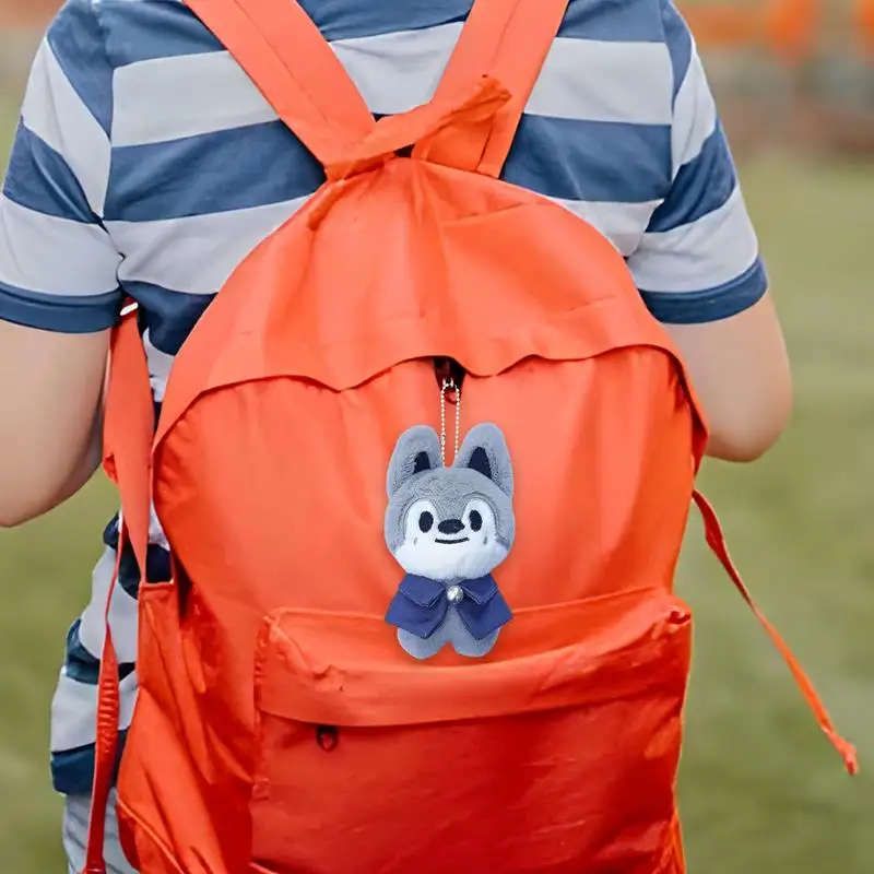 Portachiavi per bambola di peluche per bambini Portachiavi per vestiti per bambole della scuola magica Portachiavi per zaino con animali di peluche per regali di Natale di compleanno per bambini