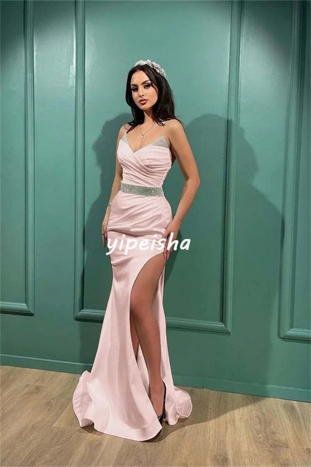 Abiti lunghi classici personalizzati con strass scintillanti increspati a sirena con scollo a cuore Abiti da cerimonia su misura Moda stile moderno retrò