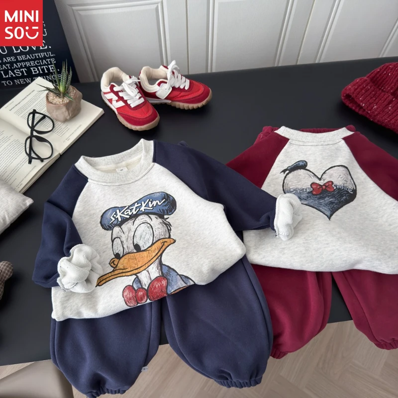 

Disney Vintage Donald Duck Kids Fleece Set, 2-Piece Outfit with Raglan Hoodie & Joggers in Navy/Red