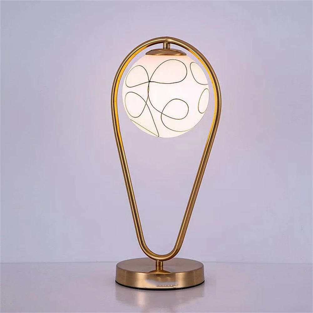 Прикроватная лампа для спальни, простая в установке и использовании, высококачественная средневековая настольная лампа, насыщенная и мягкая настольная лампа с покрытием освещения