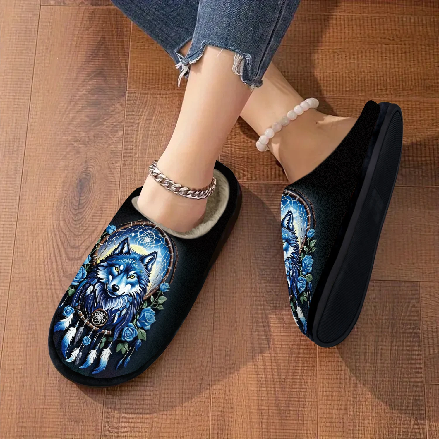 شبشب Cozy Wolf Dreamcatcher للنساء - نعل شتوي ناعم غامض داخلي/خارجي مع نعل مطاطي غير قابل للانزلاق،