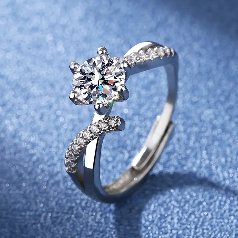 

Light luxury sweet S925 sterling silver and white gold moissanite ring female six-claw wedding ring