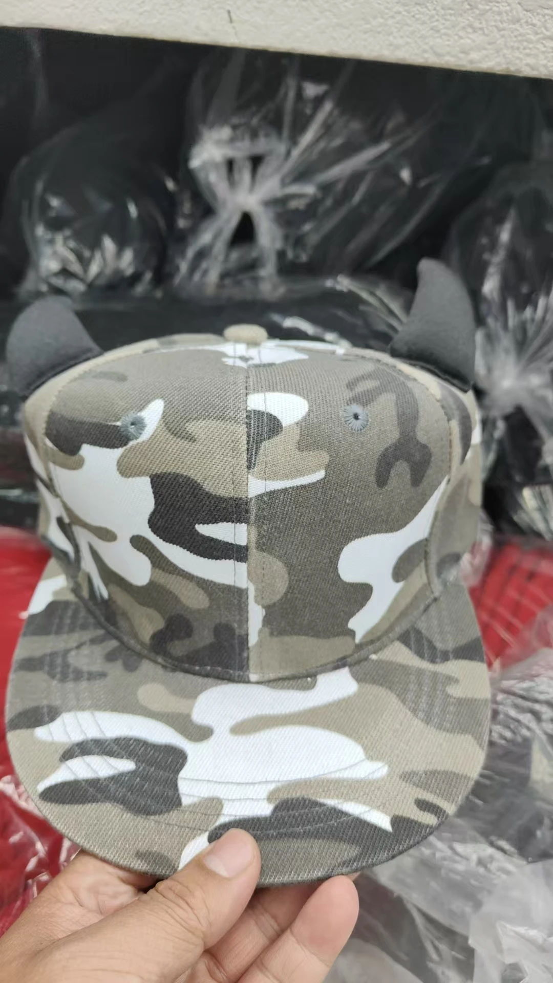 Neue Unisex Hörner Snapback Hip-Hop Hüte Frühling und Herbst Outdoor Einstellbare Casual Baseball Caps Sonnenschutz Hut – Detail 15