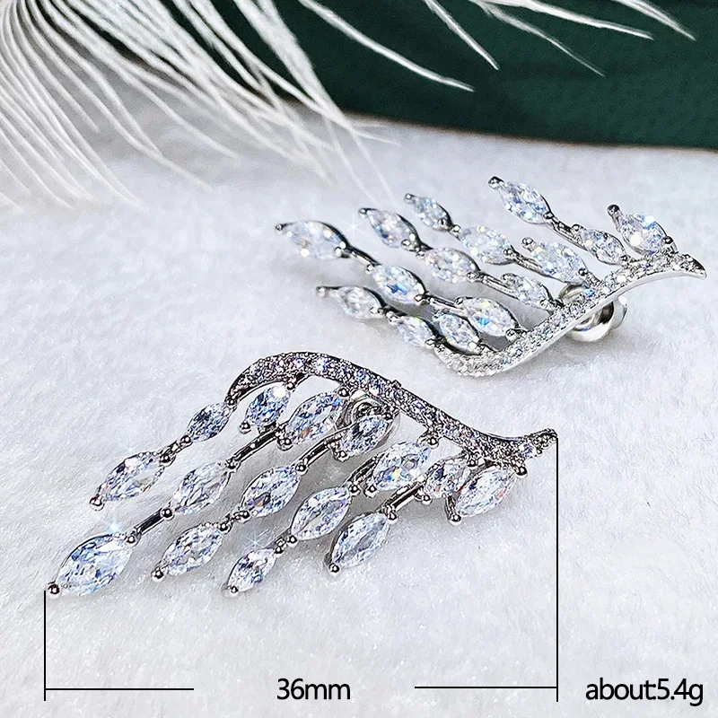 New Gorgeous Angel Wing Shaped Stud Earrings for Women Full Bling  White CZ Stone Wedding Party Fashion Accessories 2021