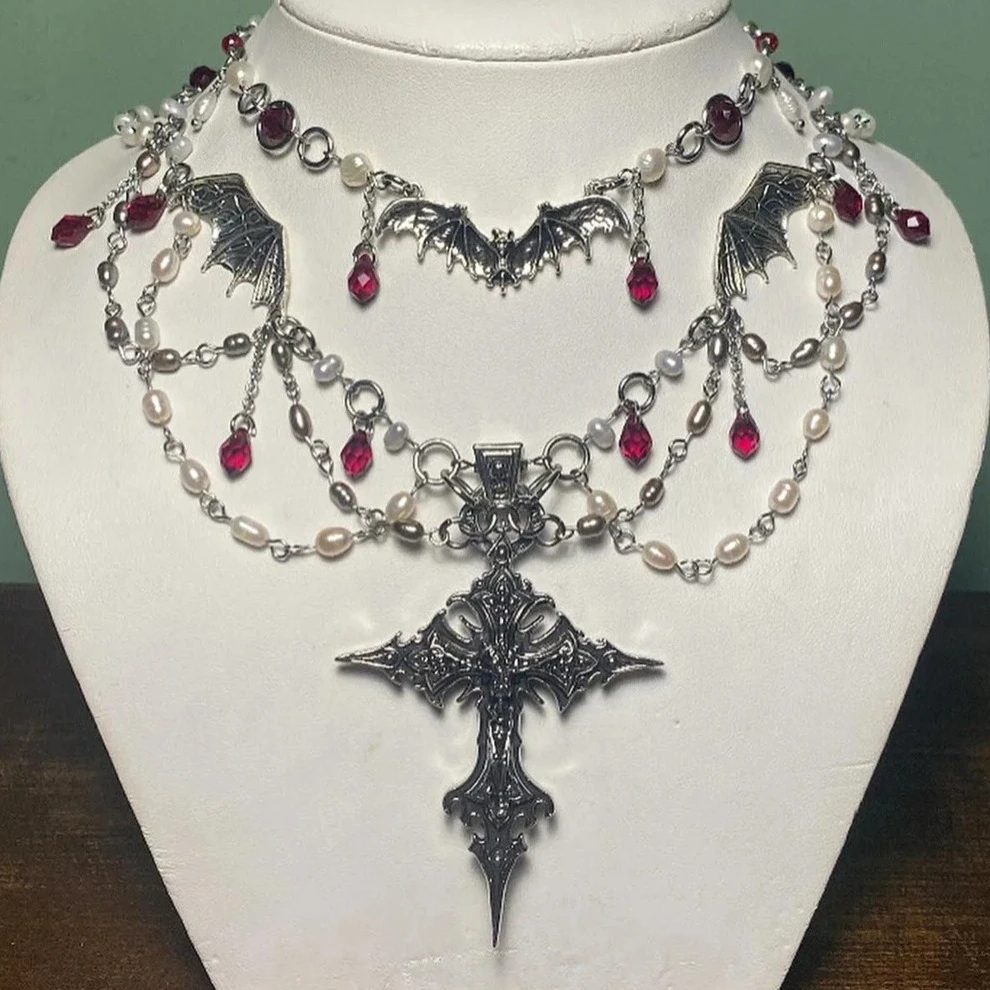 

Gothic Vampire Choker Necklace for Women Punk Bat Wings Cross Pendant Red Crystal Layered Necklace Halloween Cosplay Jewelry