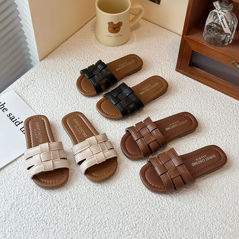 

Kids PU Leather Sandals for Girls 2025 Summer Non-slip Soft Sole Toddler Barefoot Slippers Princess Classic Simple Outdoor Shoes