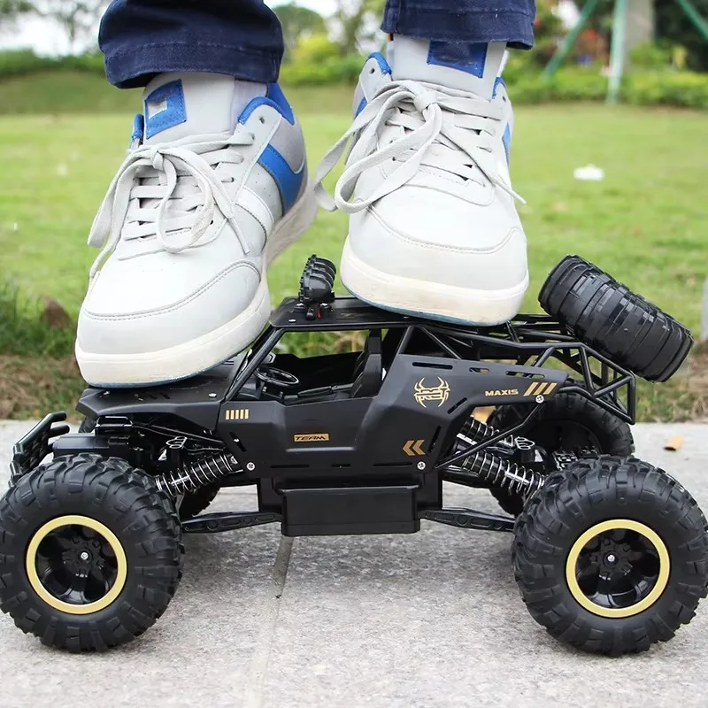 Oike RC سيارة التحكم عن بعد تسلق مركبة في الهواء الطلق جميع التضاريس على الطرق الوعرة الشاحنات 4WD سباق الانجراف سيارات لعبة هدية للأطفال البالغين