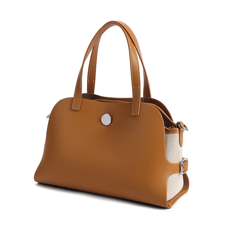 

High-End Women's Shoulder Bag Made of Fine Leather Boasting High-End Lasting Daily Style