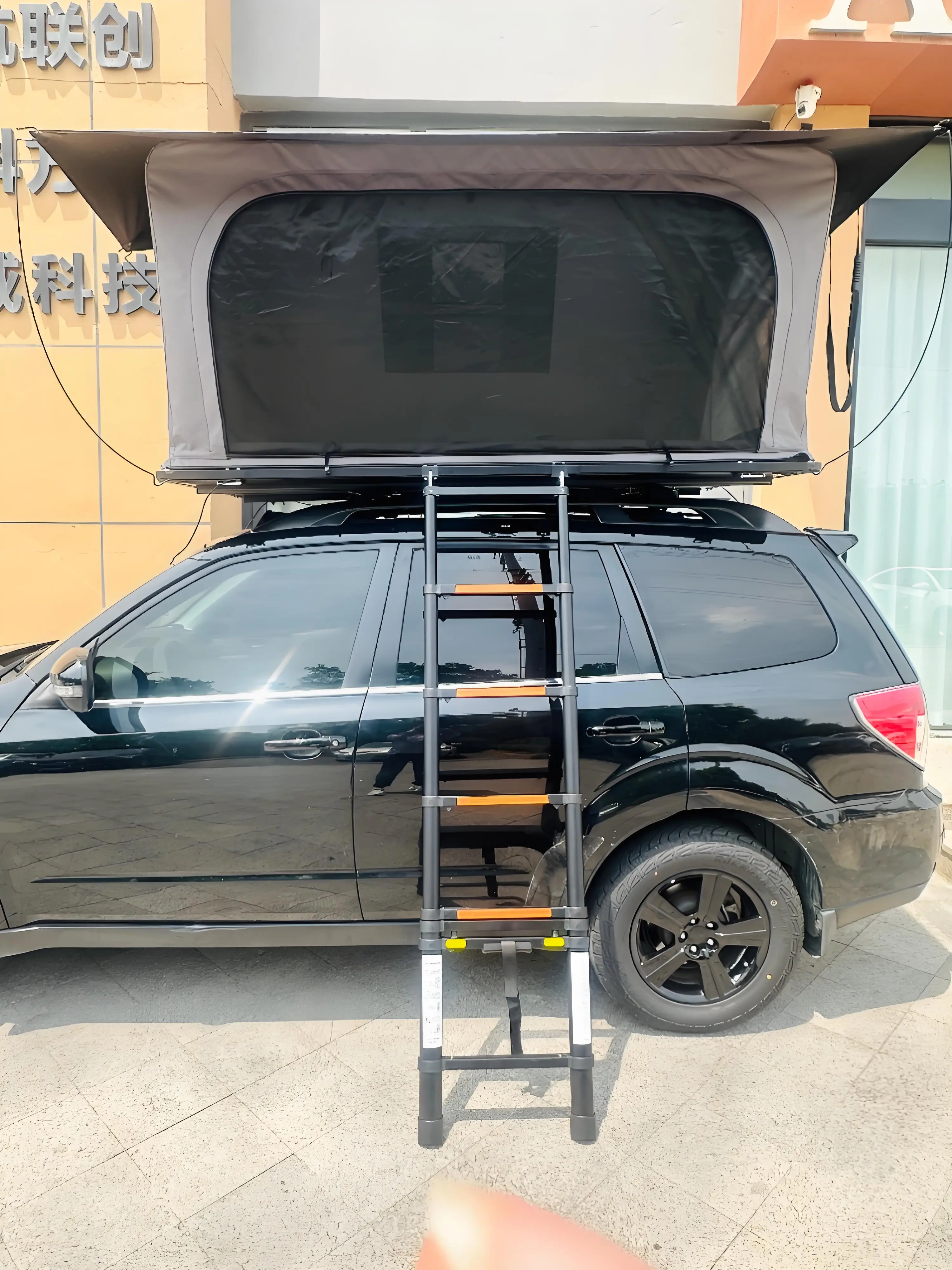 アップグレードされたアルミ素材の車のルーフトップテント屋外キャンプテント