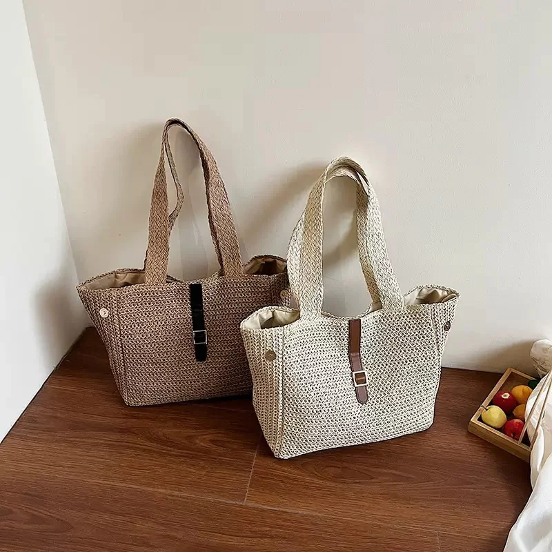 CLAREGQI  Women Large Capacity Straw Woven Tote Bag with PU Leather Buckle Handmade Summer Beach Shoulder Bag Vacation Daily Sho