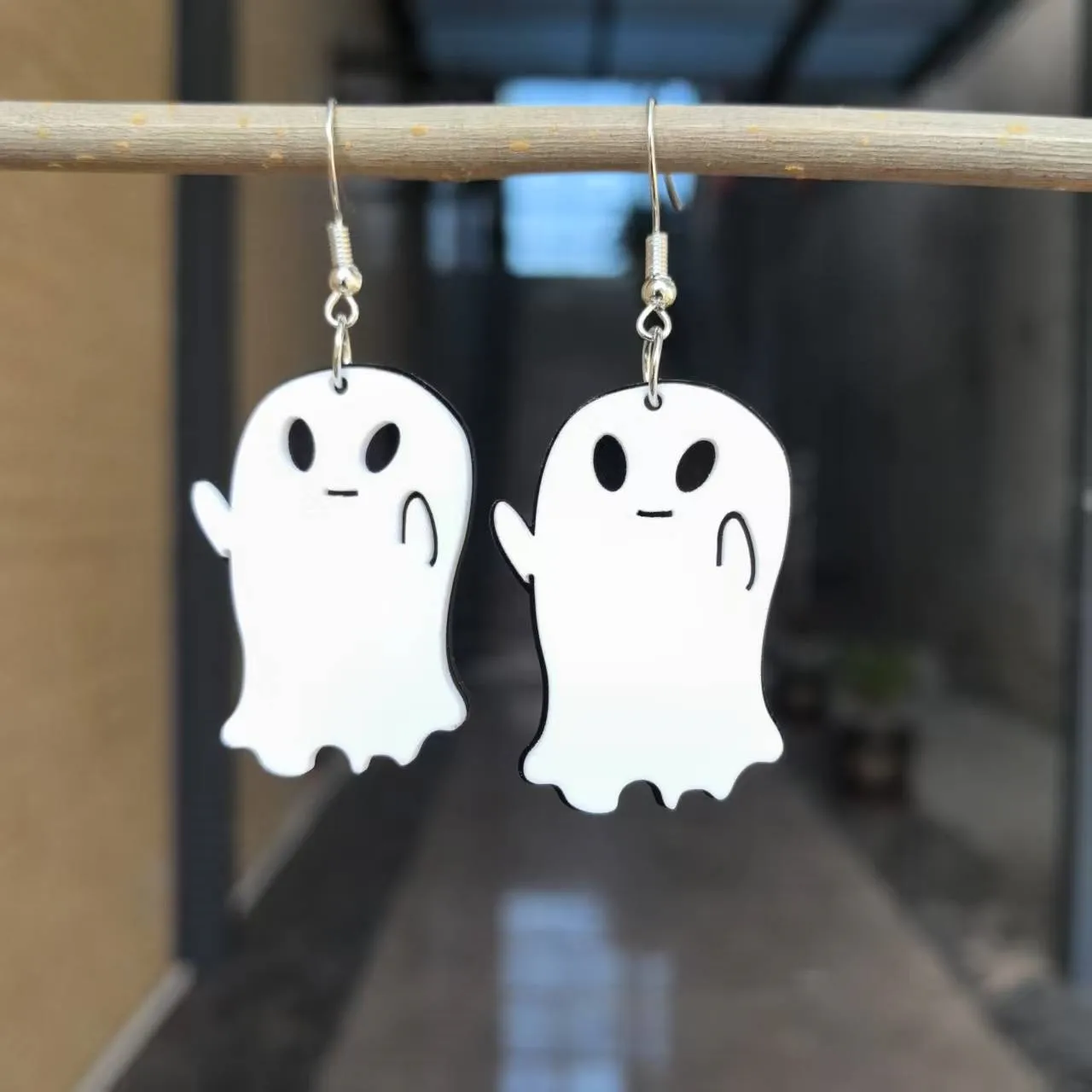 

Halloween Acrylic White Ghost Double layer Earrings Cartoon Cute Fun Personalized Earrings Earrings Accessories