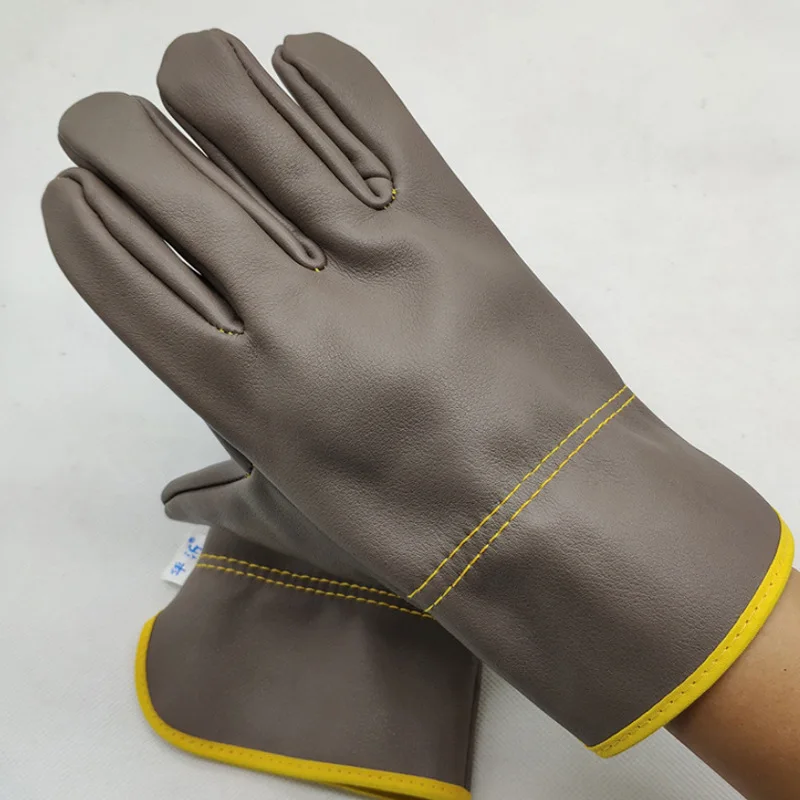 Gants de sécurité résistants à l'usure pour le travail du soudeur, isolation d'huile, couche de tête épaissie, gants de protection du conducteur de soudage, peau de vache