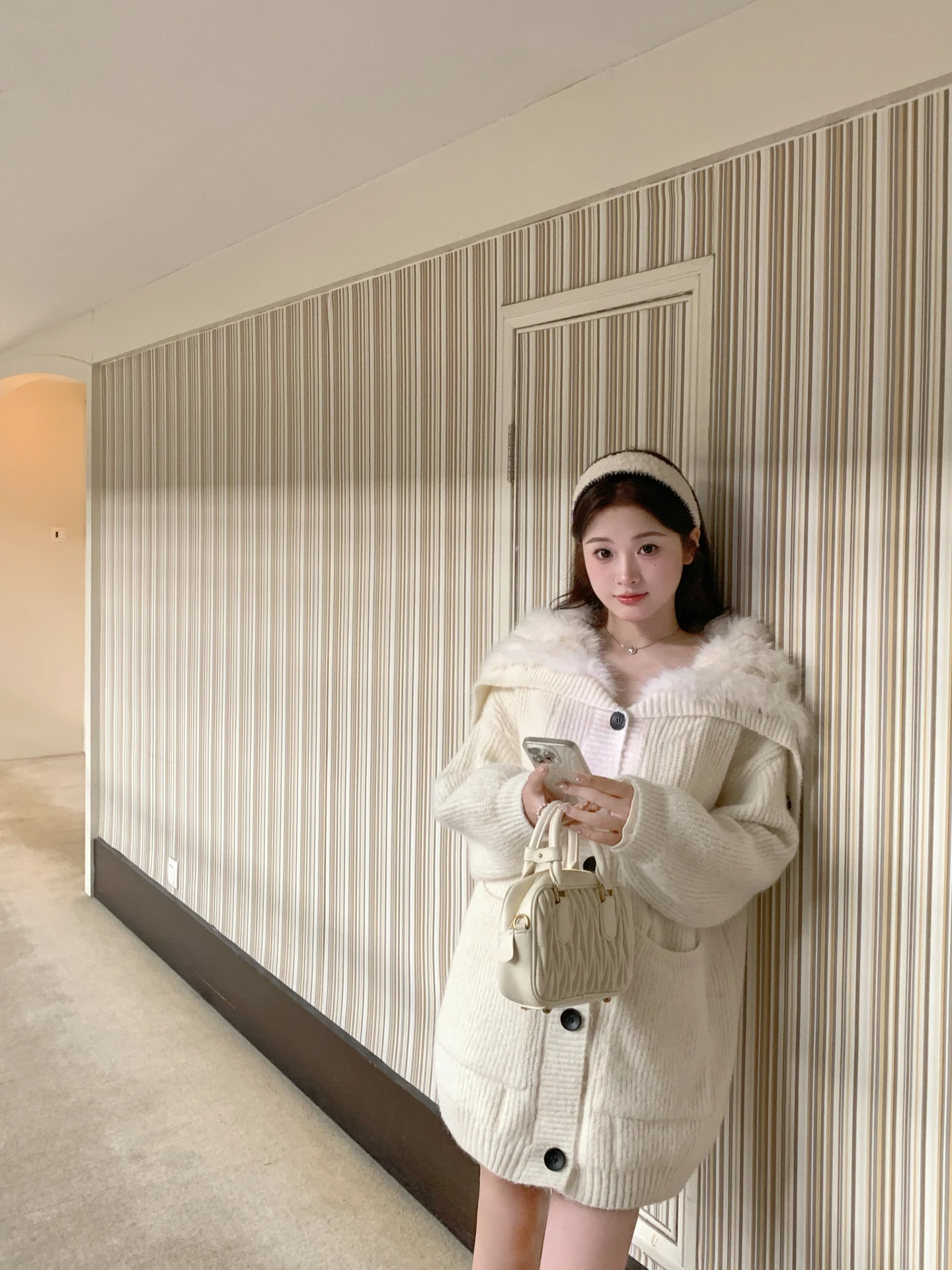 

Женский вязаный кардиган-свитер Banana Lazy с большим воротником и капюшоном, осенне-зимний, мягкий, свободного кроя, длинный