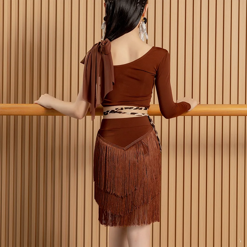 أطفال ملابس الرقص اللاتينية الفتيات بذلة سوداء طويلة الأكمام بلايز شرابة تنورة تشا تشا رومبا سامبا أزياء رقص الأمريكية اللاتينية