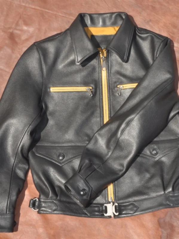 

Qingdao Natural Cowhide Leather Jacket Soft Durable Windproof Half Glossy Pure Color Button Sleeve Cotton Zipper Closure