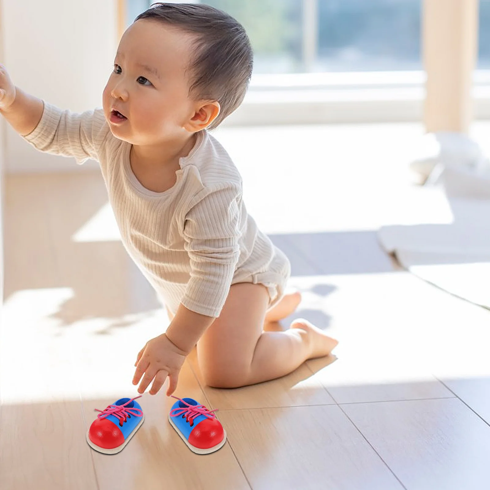 

2Pcs Wooden Shoe Lacing Activity Early Learning Threading Set Learn Shoelace Tying Skills Fine Motor Coordination for Kids