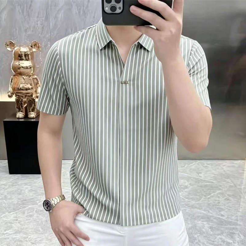 2026 Summer New Style Men's Fashion Casual Best-selling Jacquard Vertical Stripes Collar Polo Shirt Top — купить у AliExpress WW