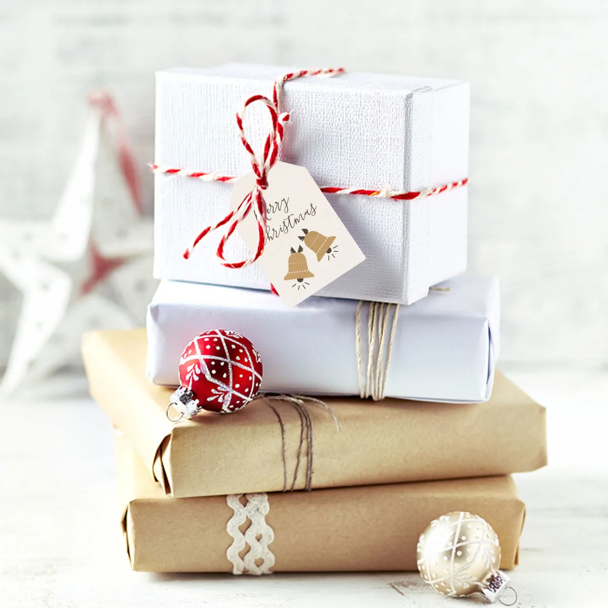 

100Pcs Christmas Bookmark DIY Card Durable Material Festive Designs Versatile Use for Gifts and Decorations Christmas Gift Tag