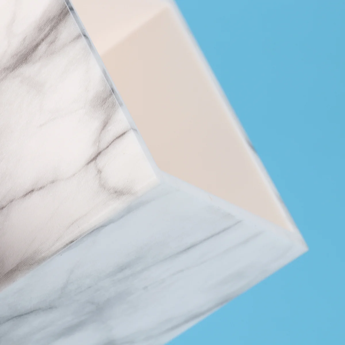 

Премиальный органайзер для ручек из мрамора: прочный, с гладкой отделкой, для хранения канцелярских принадлежностей, кистей для макияжа и других принадлежностей на рабочем столе