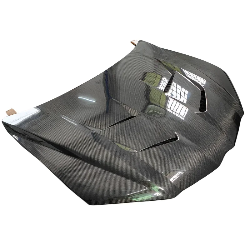 

Used for Lamborghini urus body kit High quality genuine carbon fiber engine hood body kit