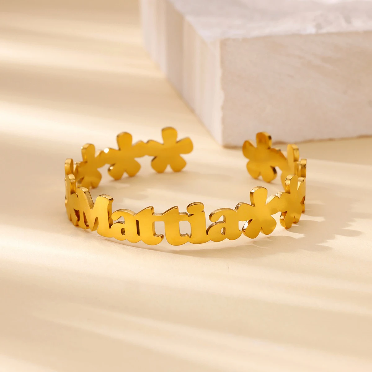 

Custom Flowers Name Bangles For Women Stainless Steel Customized Cuff Bracelet Bangle Female Personalized Wrist Jewelry Gift