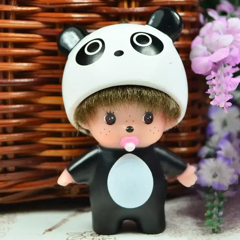 Kitty Monchhichi-Puppe mit abnehmbaren Hüten, die an Taschen gehängt werden können. Niedliche, dekorative kleine Geschenke für den Geburtstag von Paaren und zum Verschenken. – Detail 14