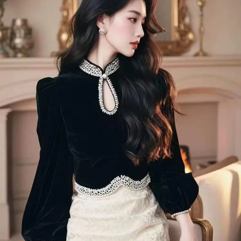 

Black Velvet Long Sleeved Shirt for Women Spring Autumn New Bottoming Blouses Elegant Vintage Slim Fit Blusas Mujer 2026