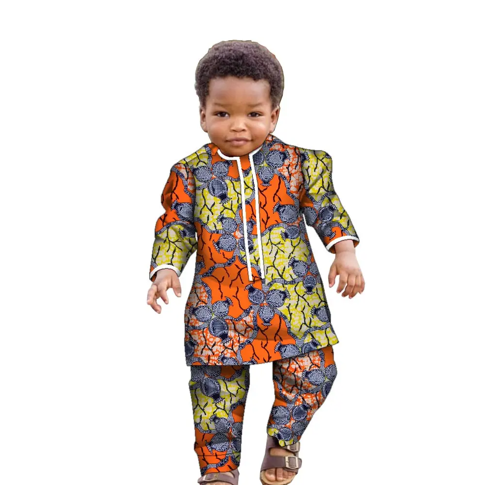 

Комплект из рубашки с длинным рукавом и брюк, с цветочным принтом