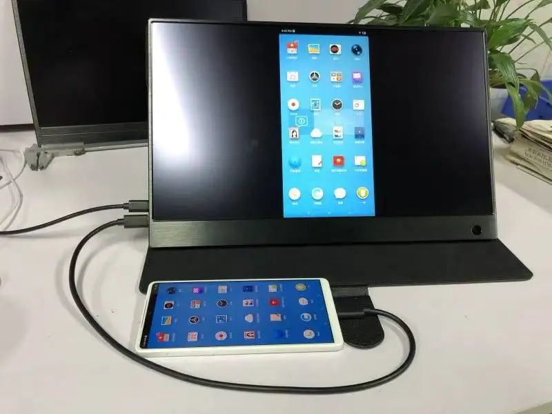 Przenośny monitor dotykowy o wysokiej rozdzielczości 15,6 do laptopa do gier 4k Type-C*2 +MINI interfejs multimedialny o wysokiej rozdzielczości +Micro USB