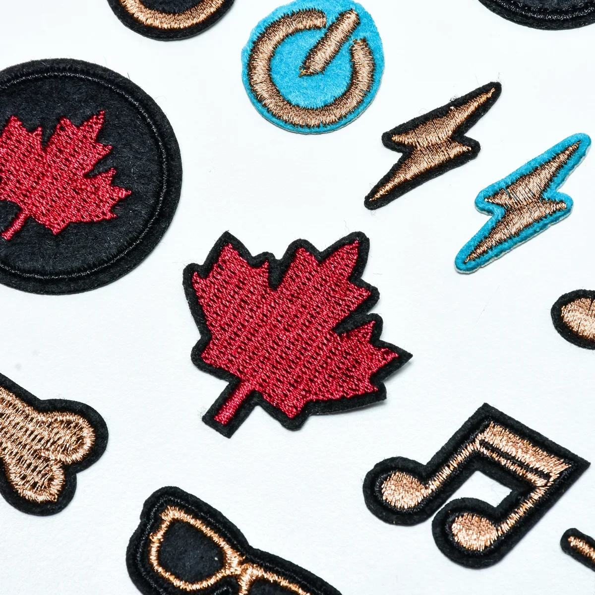 مجموعة بقع التطريز الصغيرة ملصقات القماش الذهبي DIY يزين لخياطة الملابس المنسوجات المنزلية الحديد Ons شارات WIFI بالجملة #5