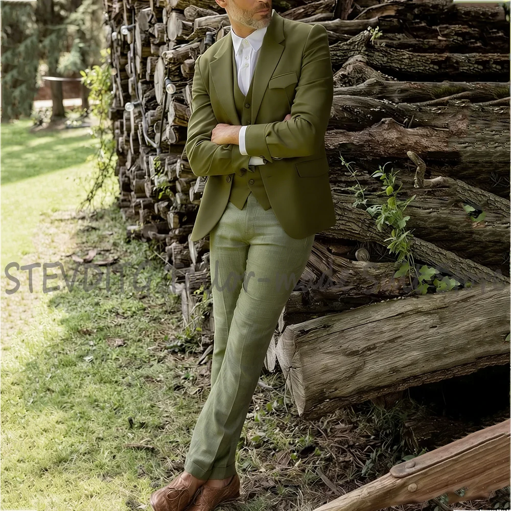 

Formal Wedding Suit For Men Tailored Made 3 Pieces Slim Fit Classic Notch Lapel Blazer Pants Vest Business Casual Outfit