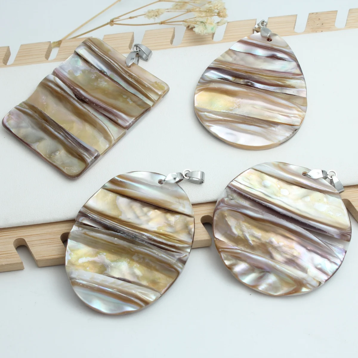 

49X7mm Round Natural Popular Black Shell, White Shell, Abalone Shell, Pearl Stone DIY Pendant Jewelry Making