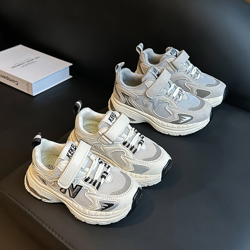 

2025 New Children's Padded Sneakers Boys Thickened Leather Girls Shoes Fall Winter Soft Non-slip Kids Shoes Детская Обувь