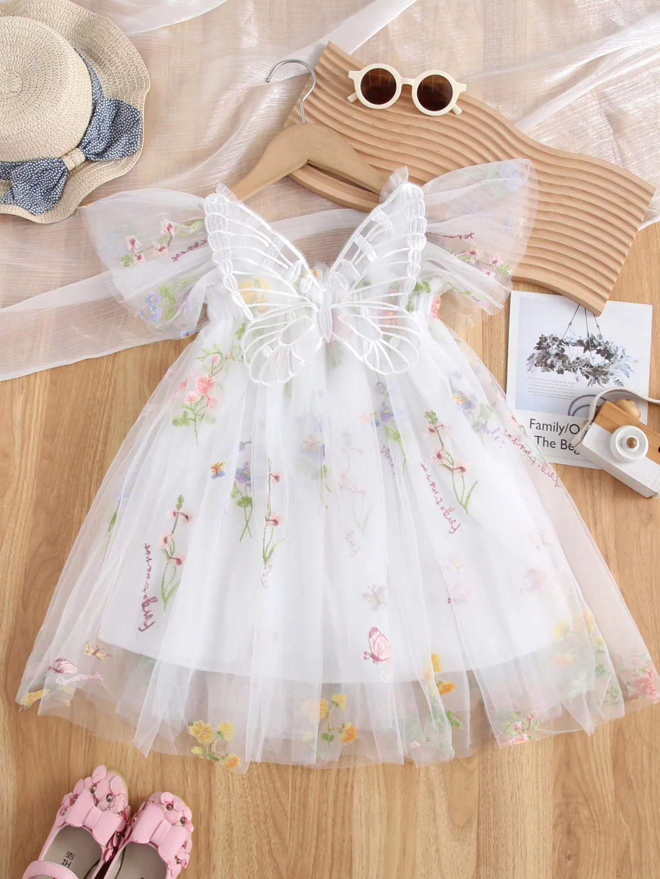 

Cute and Gorgeous Butterfly Embroidered Tulle Dress for Girls - Sweet and Elegant Design