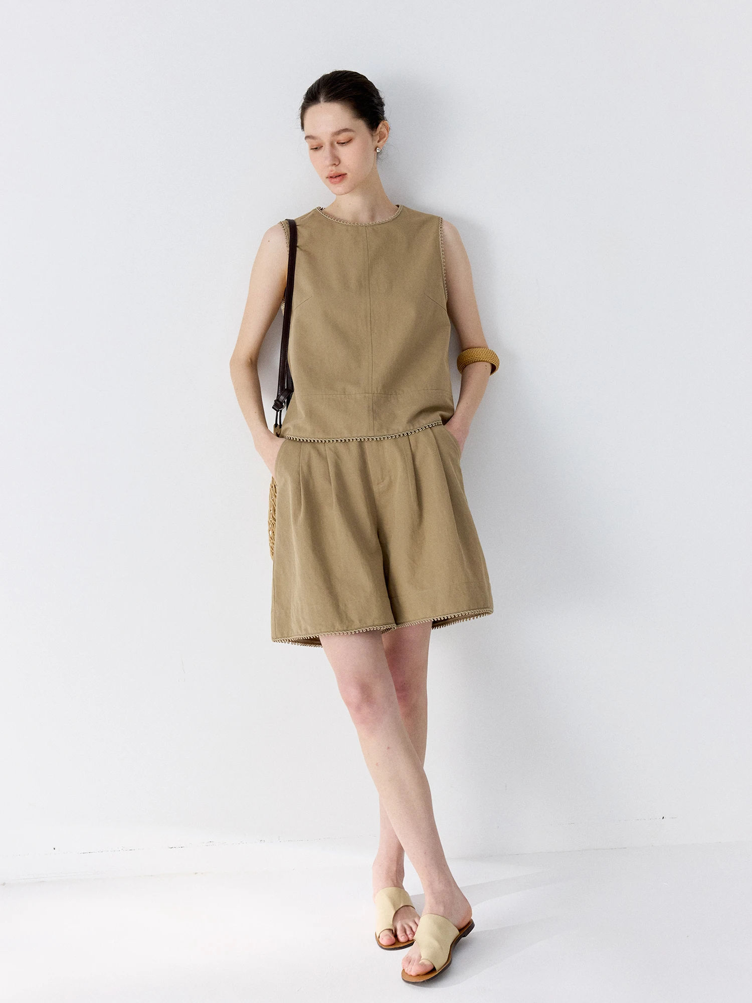 

Летний простой свободный комплект Camon из хлопка и льна: женский топ и брюки с широкими штанинами, дышащий и комфортный комплект из двух предметов