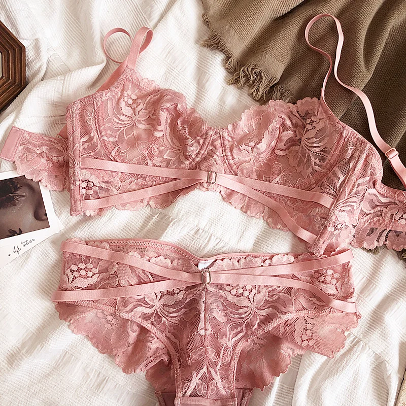 

2 Pieces Sexy Hollow Women Underwear Sets French Lace Ultra Thin Push Up Bra Set Summer Breathable Plus Size C D Cup Lingerie