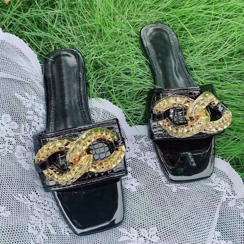 New Arrivals Designer Wholesale Summer Chain Women's Flat Slippers And Bag Set Beach Ladies Platform Sandals Matching Purse Set