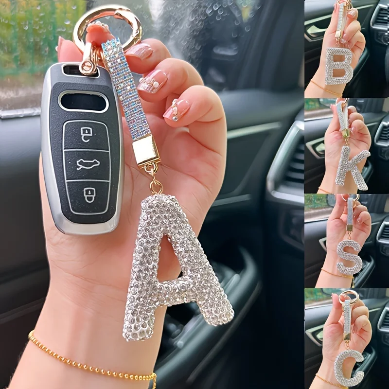 1pcs Light Luxury letter Keychain Full Rhinestone Alloy Key Rings Women Handbag Pendant Creative Key Chains Gift Key Rings