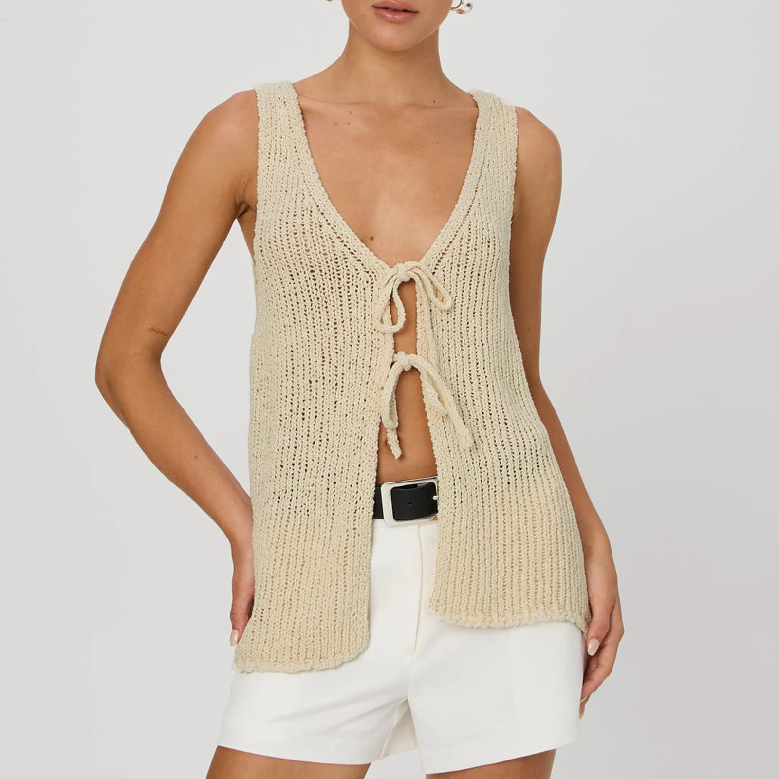 Gaono Women Y2k Button Down Crochet Knit Vest Sleeveless Hollow Out Crop Tops Vintage Casual V-Neck Versatile Streetwear